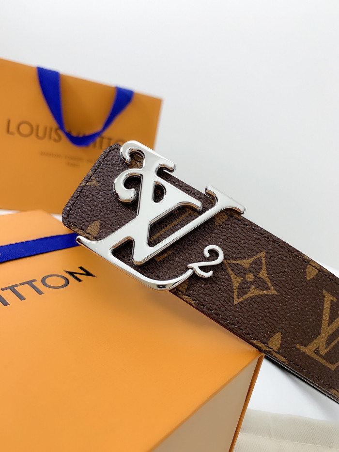 Loui Vuitto Belt-4CM