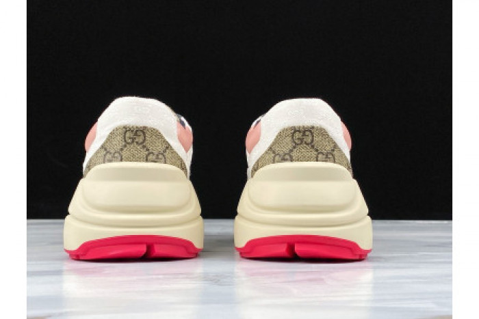 G*u*i rhyton vintage trainer sneaker 620185 99wf0 4371