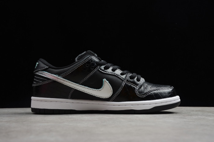 nike sb dunk low Di*m*nd supply co black Di*m*nd bv1310-001