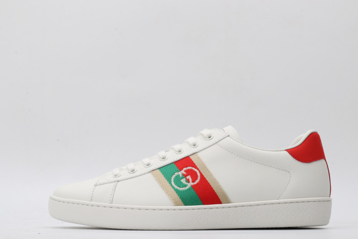 G*u*i low-top sneaker