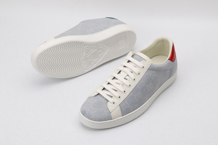 G*u*i low-top sneaker