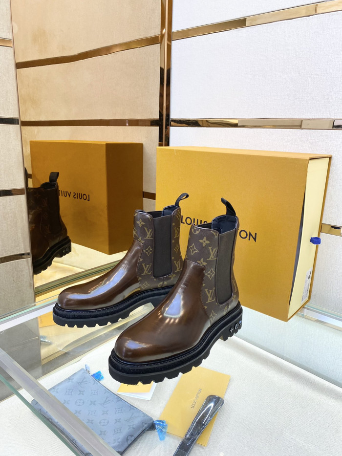 LOUS VUITO BOOTS